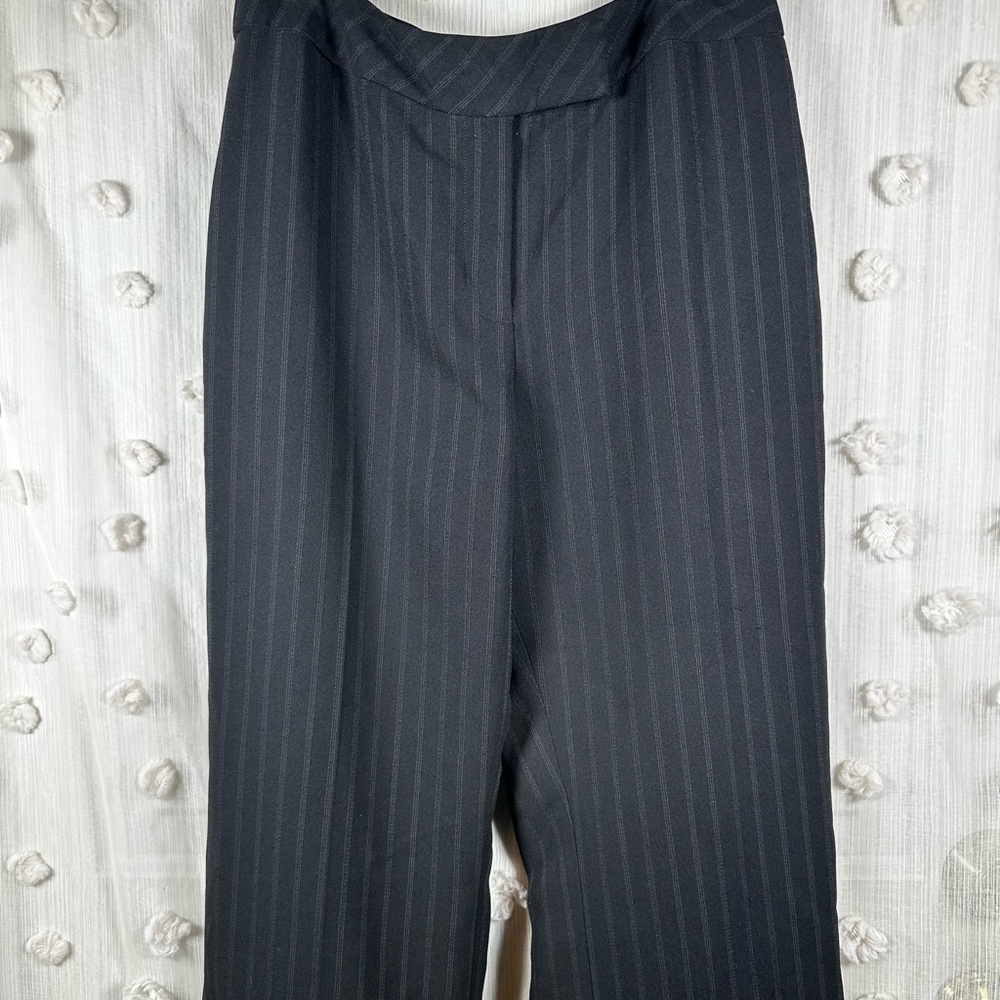 LOFT Women’s Classic Black Pinstripe Trousers Size 6P